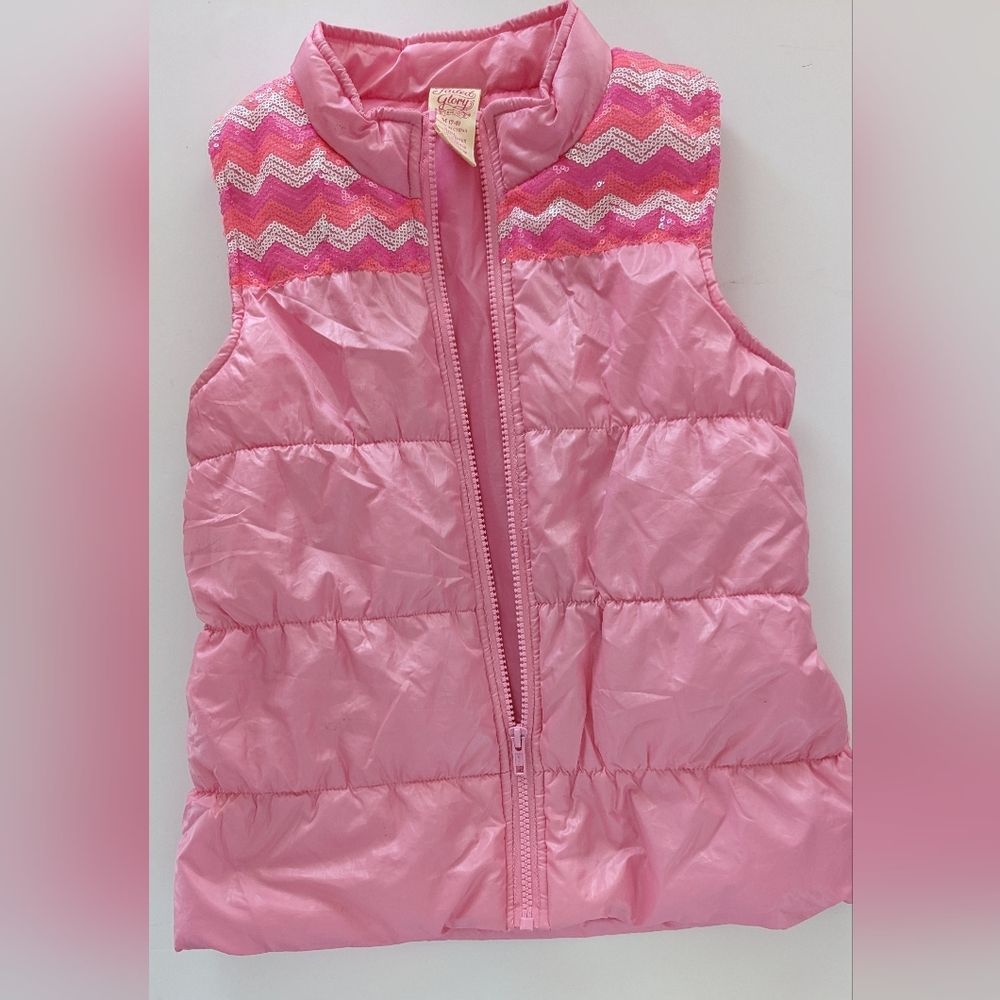 Girlsย Pink Sequin Zip Front Pufferย Vest